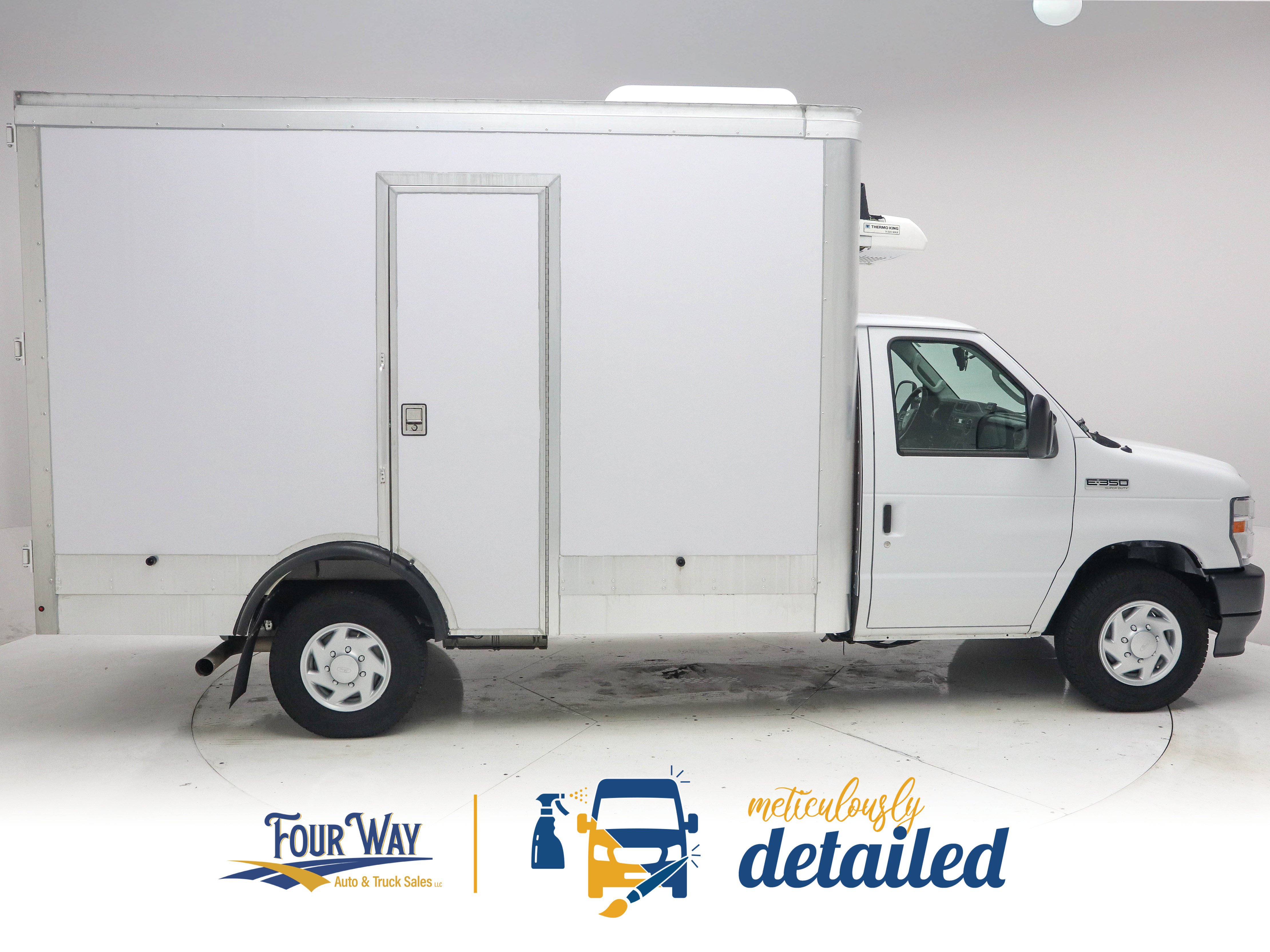 ford e-series cutaway 2023 1FDWE3FKXPDD32015 image ford e-series cutaway 2023 1FDWE3FKXPDD32015 image